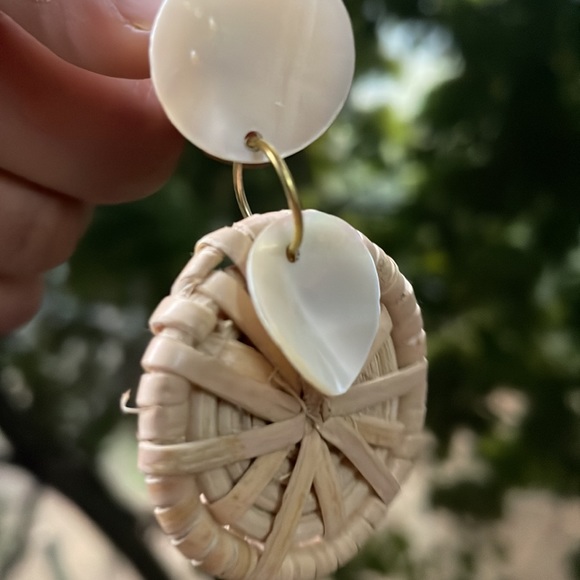 Beautiful Bohemian earrings | NWT - Picture 11 of 12